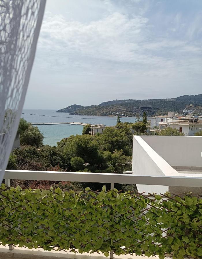 Meltemi Apartments Agia Marina  Exterior photo